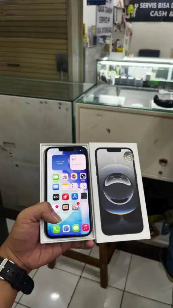 Iphone 16e 128 resmi iBox