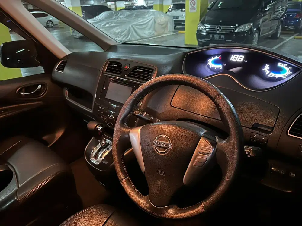 Nissan Serena 2014 Bensin