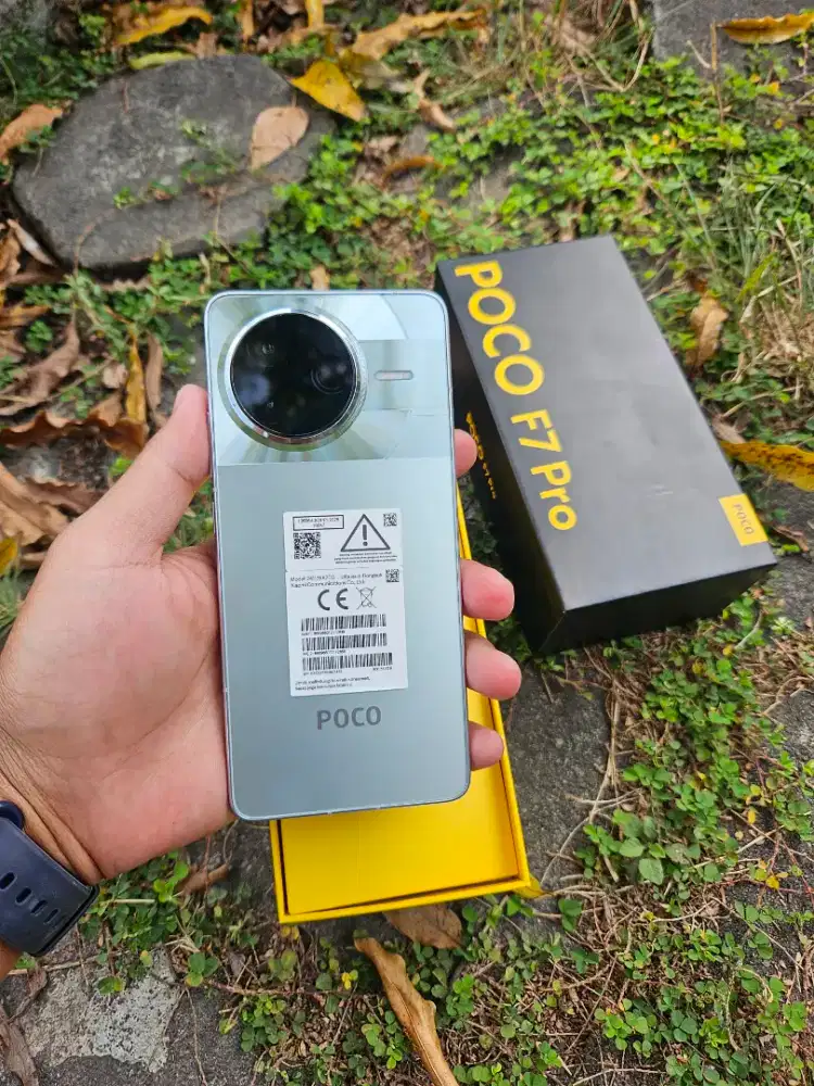 POCO F7Pro Ram12/512gb