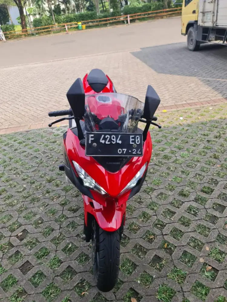 Kawasaki Ninja 250 ABS tahun 2019