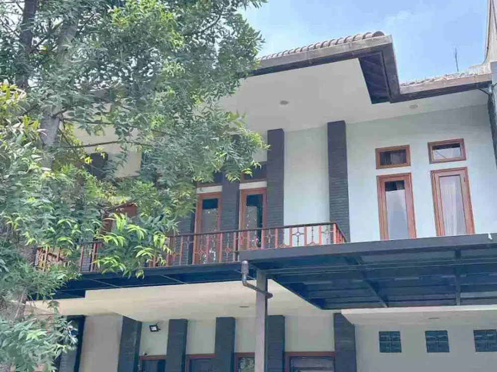 Rumah Komplek Elit Batununggal Indah Dk Tol Kota Bandung
