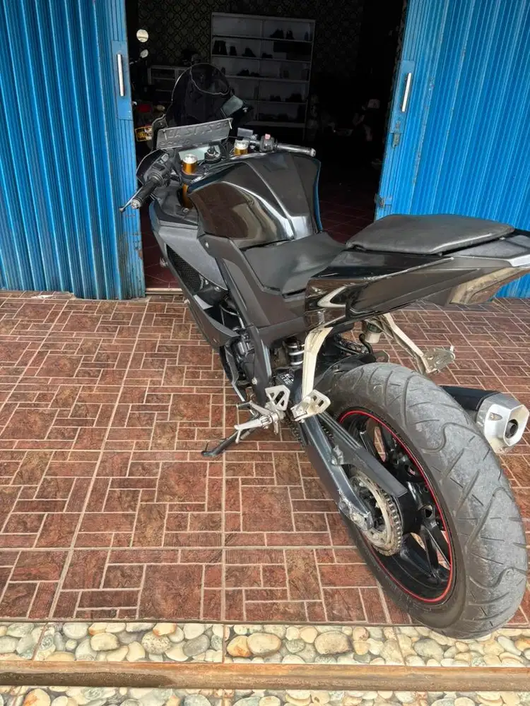 jual motor R15 2019