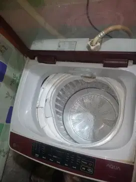 Mesin cuci Aqua 1 tabung