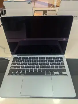 Macbook air 13inch
