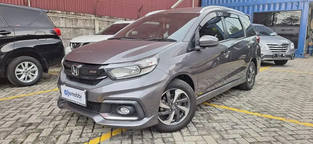 Pajak Panjang - Honda Mobilio 1.5 RS Bensin-AT 2018