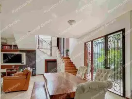Rumah Bagus Menteng Bintaro