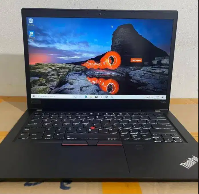 LAPTOP Lenovo T495s Touchscreen AMD Ryzen 5Pro 3500U RAM 8GB DL-VRN