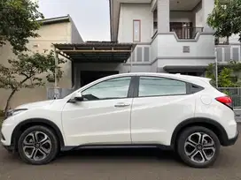 JUAL HONDA HRV PUTIH 2021 PRIBADI