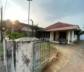JUAL RUMAH KLASIK TENGAH KOTA KEDIRI