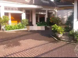Murah Rumah Luas Jl. Sersan Bajuri Isola