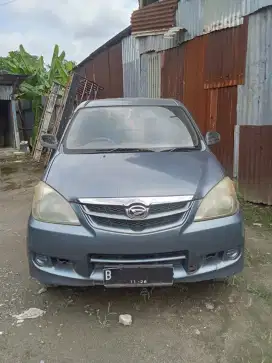 Daihatsu Xenia 1.3 Xi STD 2011