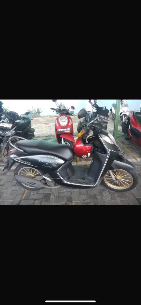 Dijual motor genio 2020