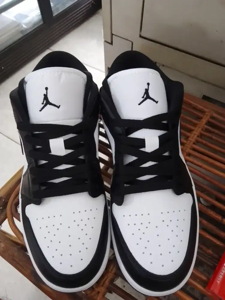 Nike air jordan 1 low panda