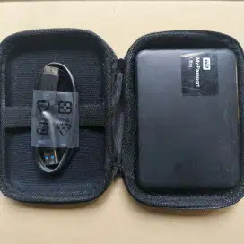 Hardisk Eksternal WD My Passport Ultra + Kabel USB 3.0 + Pouch