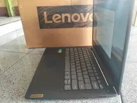 LENOVO SLIM 3 core i3 i5 GEN10/RAM 8 SSD 512/Nvidia mx330/fullset dusb