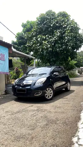 Toyota Yaris 2011 Bensin