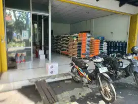Sewa bangunan toko jln raya kupang jaya ada halaman parkir