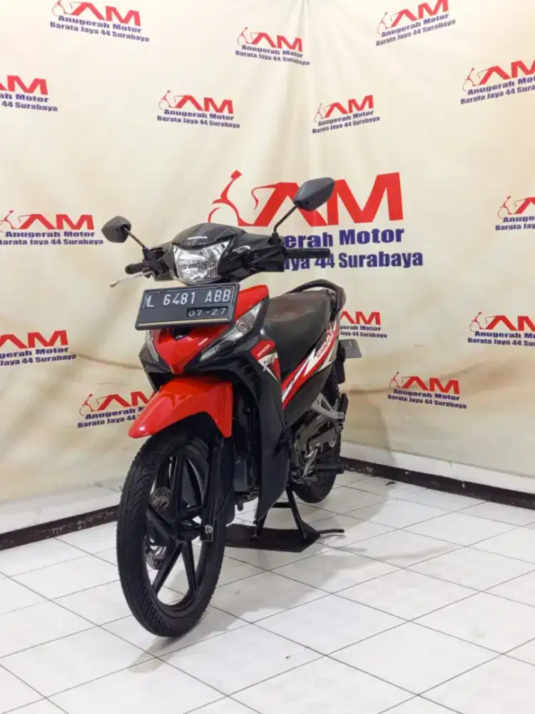 Honda revo x cw Tahun 2022 warna merah hitam