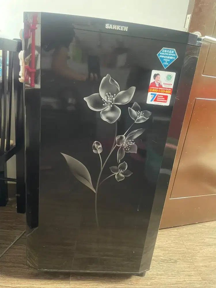 JUAL KULKAS 1 PINTU SANKEN BONUS SOFA DINGIN POLLLL