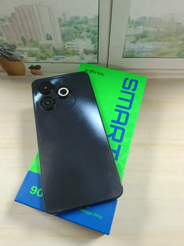 Infinix Smar 8 Ram 4+4 GB Internal 128 GB