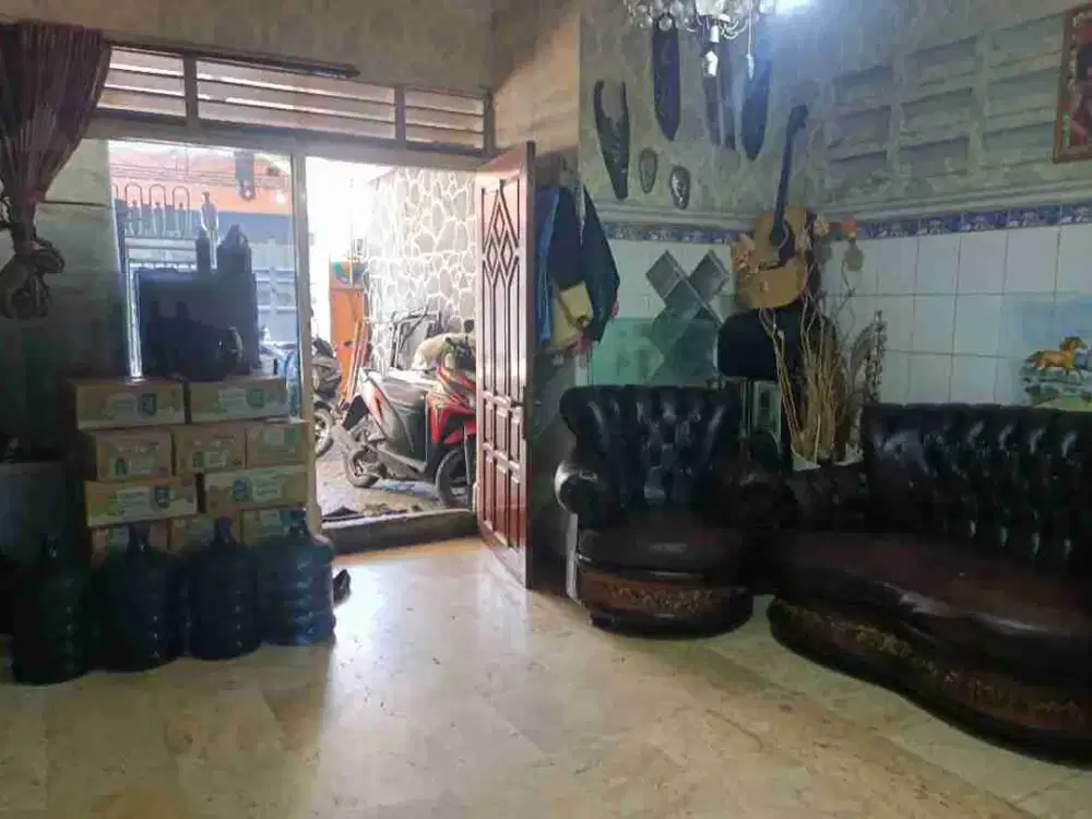 Rumah 1.5 Lantai Platuk Donomulyo Sidotopo Wetan Kec Kenjeran Surabaya