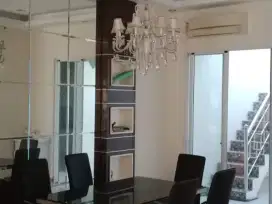 dijual rumah golf lake residence