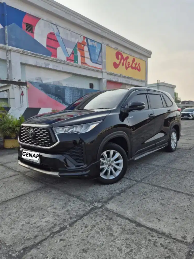 (Km 20rban) Grezz Innova Zenix V Hybrid Modelista AT 2023 Tgn1 Joss