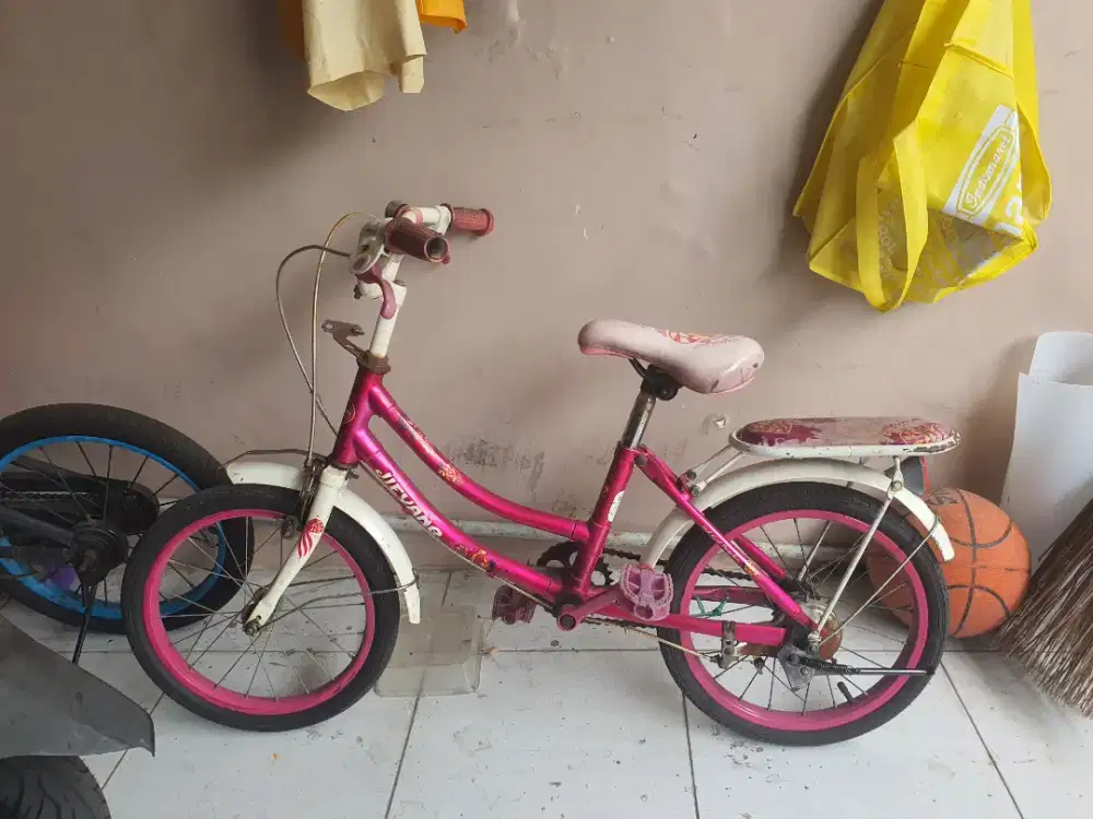 Sepeda anak size 14