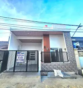 Rumah baru  siap huni termurah di harapan indah bekasi
