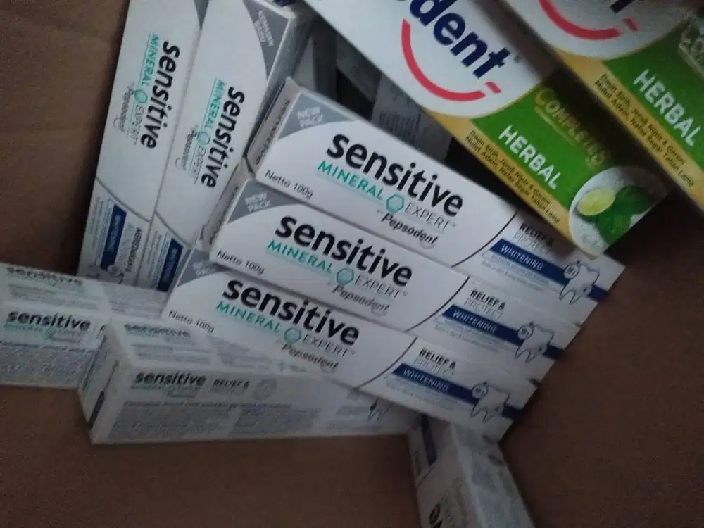 Sensitive Mineral Expert By Pepsodent Relief & Protect Whitening 100g