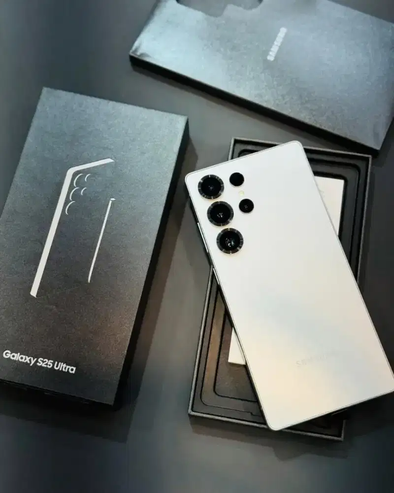 Samsung S25 Ultra 12/256 titanium white Baru 2minggu garansi resmi 1th