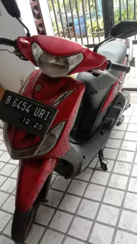 Motor Mio smile merah 2010
