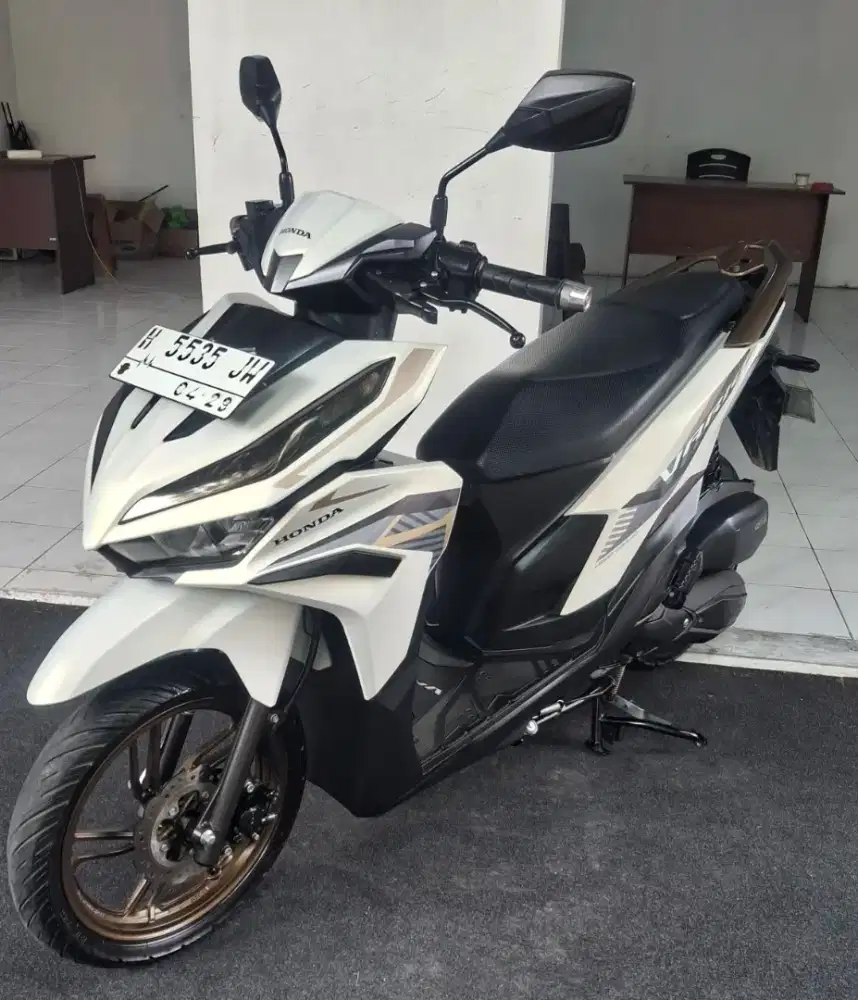 Vario Iss 125 Tahun 2024