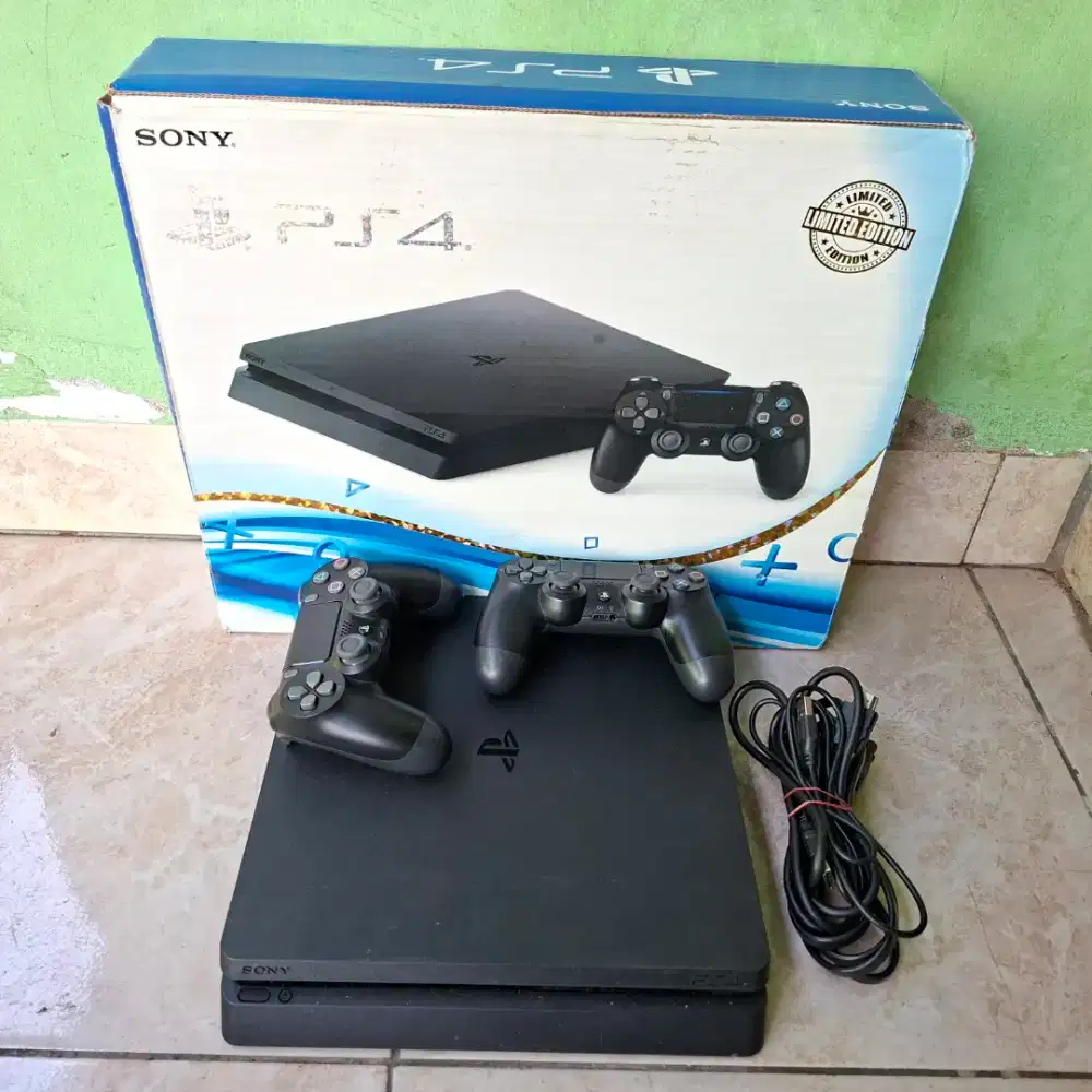 Playstation 4 slim 1tb original