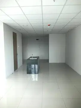Asia Afrika, Bandung Dijual Apartemen Kosong Hquarters Siap Huni