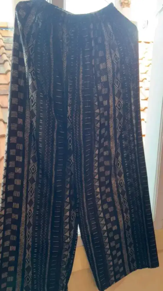 Celana rayon wanita