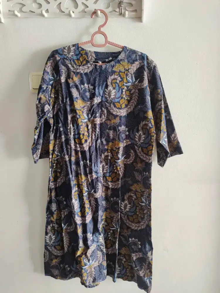 Batik Biru Dongker