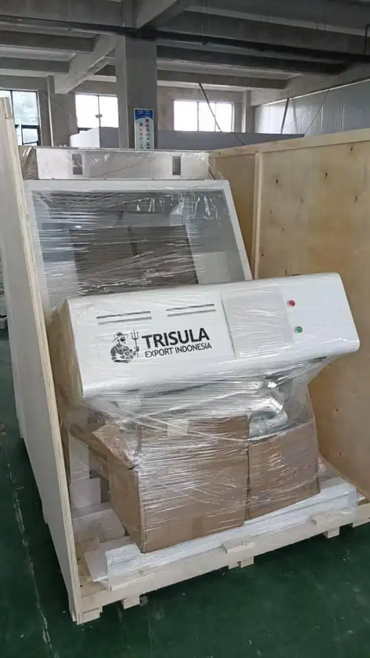 Mesin color sortir (sortex machine)