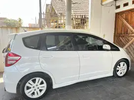 Honda Jazz 2010 Bensin