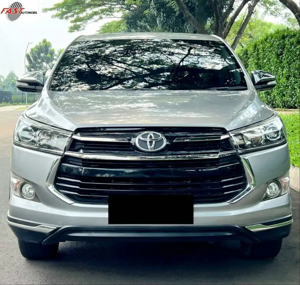 TOYOTA INNOVA VENTURER 2017 2.0 AT BENSIN LOW KM.63RB PAJAK PNJNG #F6S