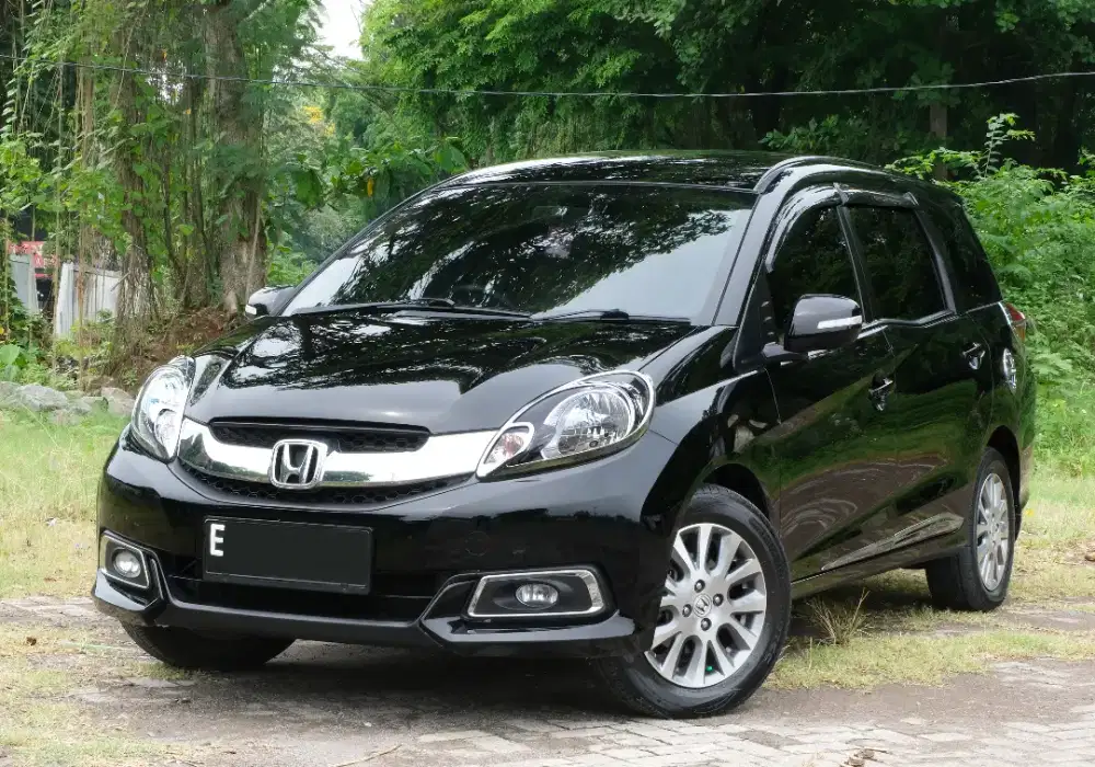 2016 / 2015 Mobilio E Prestige Matic, Pajak Panjang, Low KM
