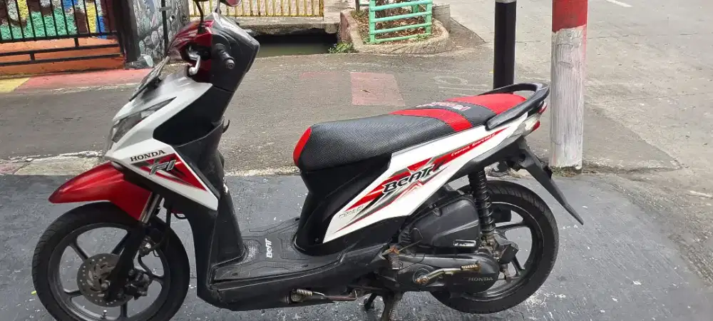 beat cw fi iss 2015 mulus orisinil mesin bagus normal