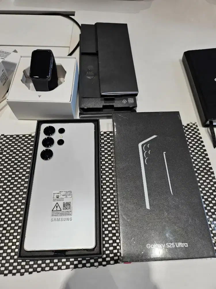 Samsung S25 Ultra & Buds 3pro