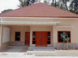 RUMAH BARU SIAP HUNI DAN PESAN BANGUN STRATEGIS DI SECANG MAGELANG