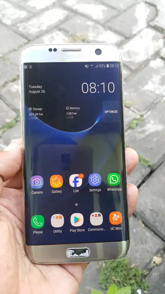 Samsung S7 Edge (4/32)