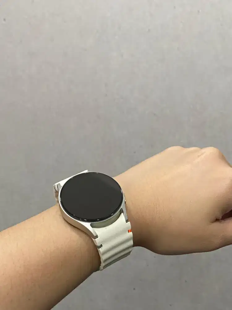 Second Samsung Watch 7 40mm Ex Display
