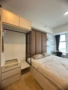 DISEWAKAN APARTEMEN STUDIO BENSON TOWER PALING MURAH DI SURABAYA