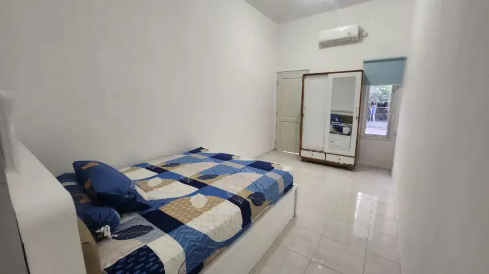 Terima Kost Wanita Perempuan dekat SIER Industri Kampus PETRA di Ktsri