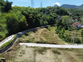 Tanah SHM Areal Komplek 5 Menit Ke UNPAD