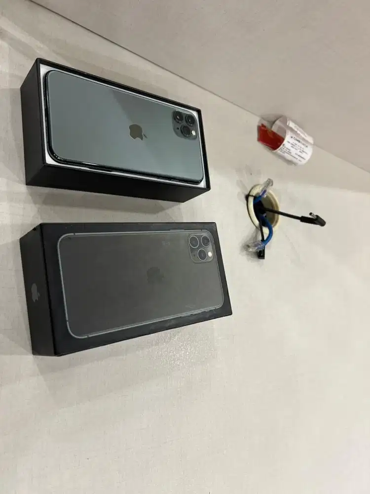 iphone 11 pro max 256gb macam baru